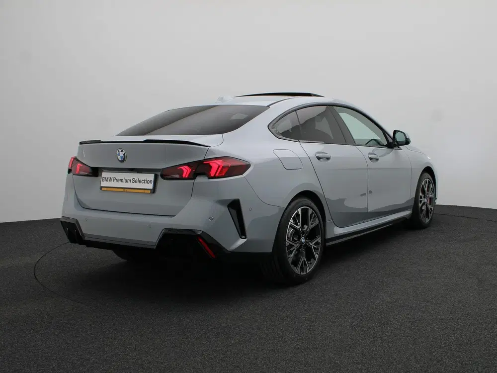 BMW 2-serie Gran Coupé 220 M Sportpakket Pro uit 2026, foto 2