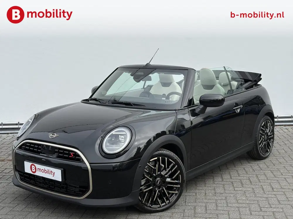 Mini Cabrio 2.0 Cooper S Favoured XL Adaptive Cruise C uit 2025