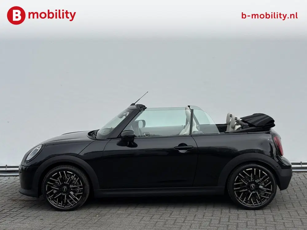 Mini Cabrio 2.0 Cooper S Favoured XL Adaptive Cruise C uit 2025, foto 2