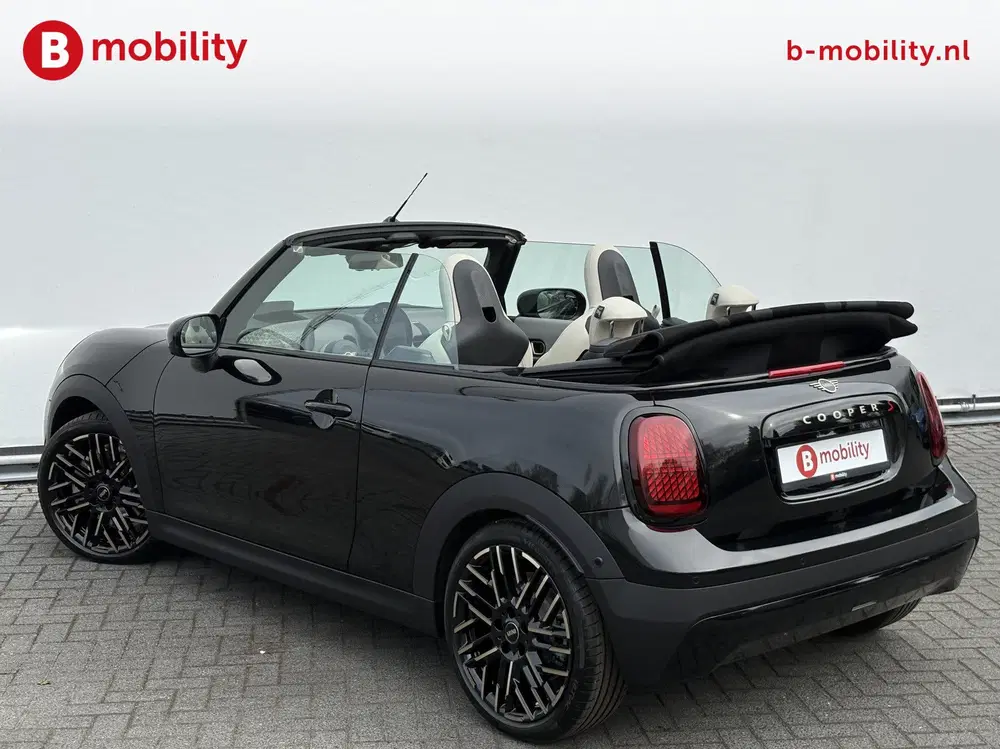 Mini Cabrio 2.0 Cooper S Favoured XL Adaptive Cruise C uit 2025, foto 4