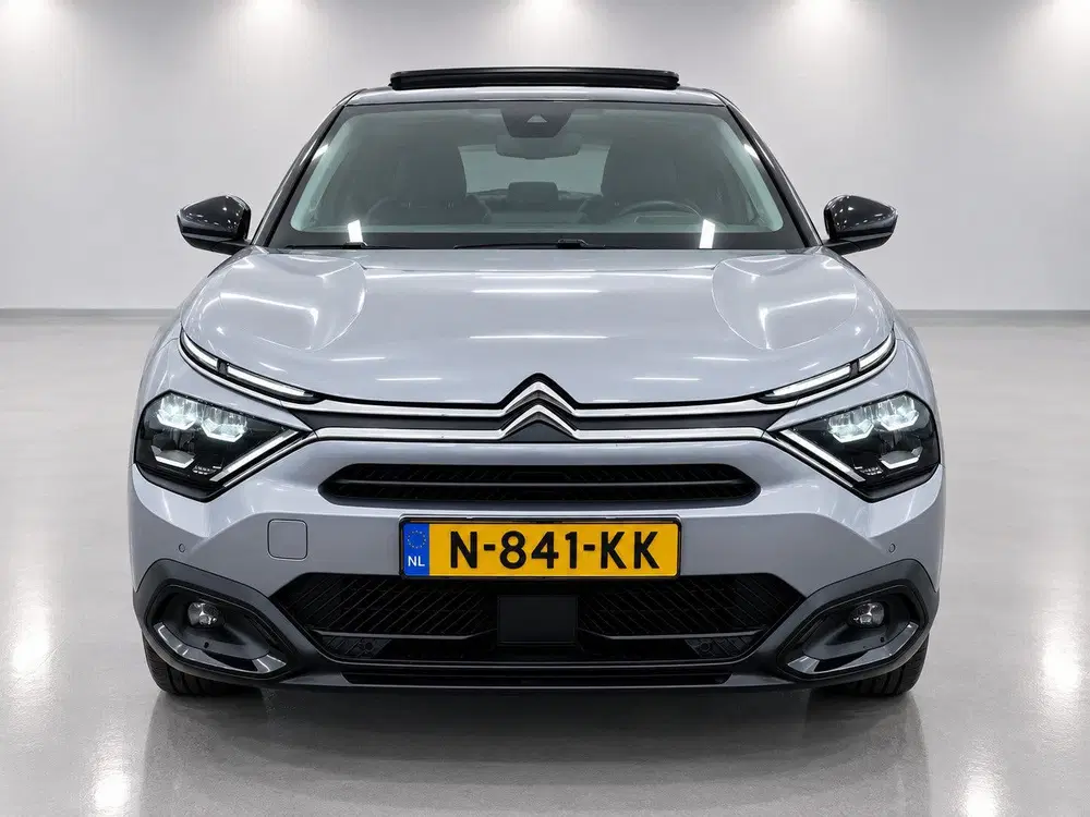 Citroën C4 Citroen C4 1.2 Puretech Shine Aut uit 2021, foto 3