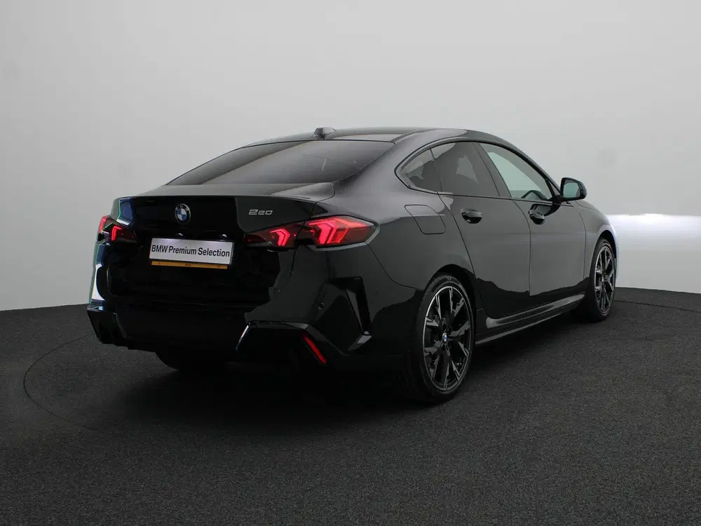 BMW 2-serie Gran Coupé 220 M Sportpakket uit 2026, foto 2