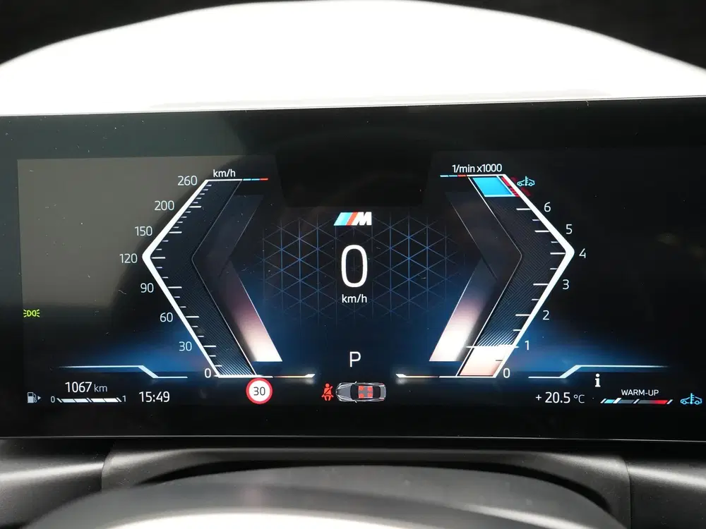 BMW 4-serie 420i Coupé High Executive uit 2024, foto 3