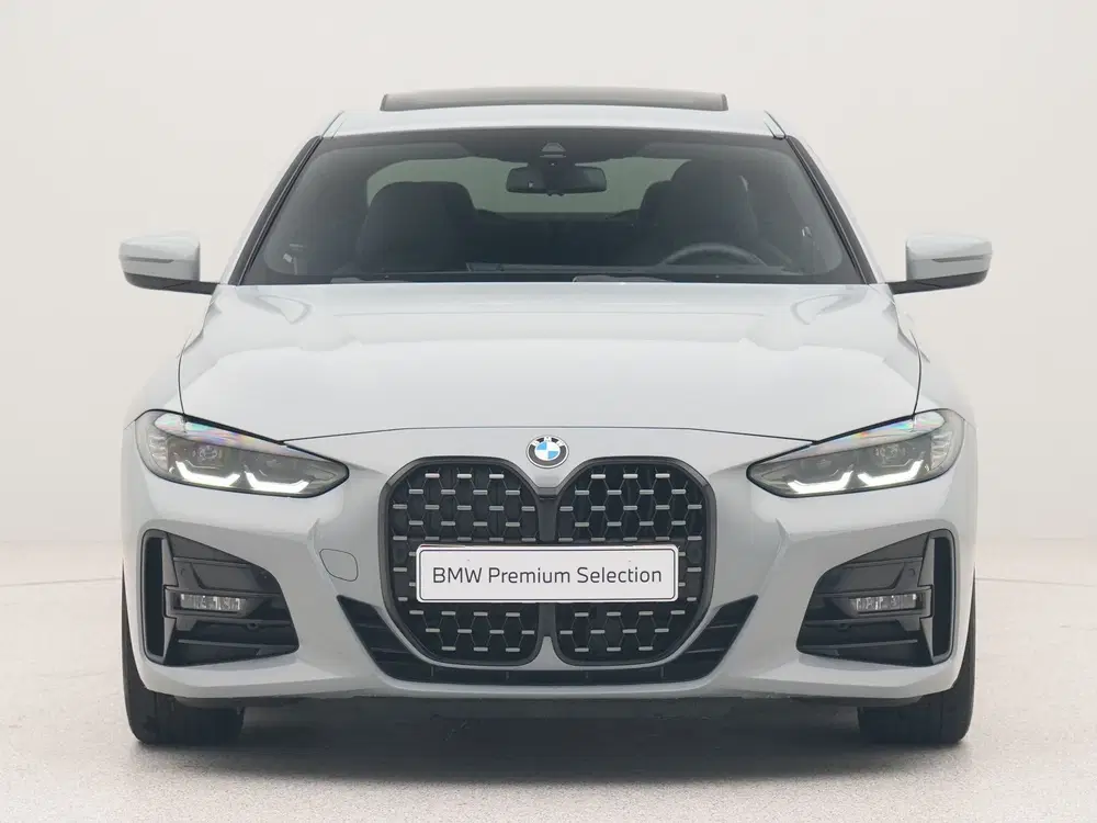 BMW 4-serie 420i Coupé High Executive uit 2024, foto 6