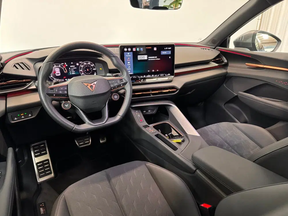 Cupra Terramar 1.5 TSI e-Hybrid HuD uit 2025, foto 13