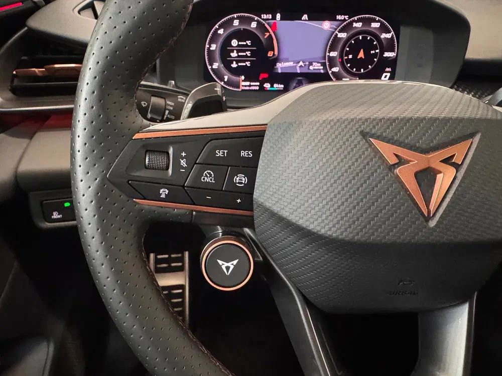 Cupra Terramar 1.5 TSI e-Hybrid HuD uit 2025, foto 15