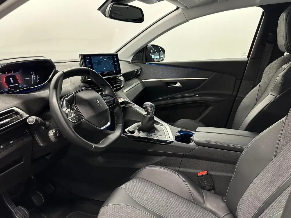 Peugeot 5008 1.2 PureTech Blue Lease Allure CAMERA LM E uit 2021, foto 15
