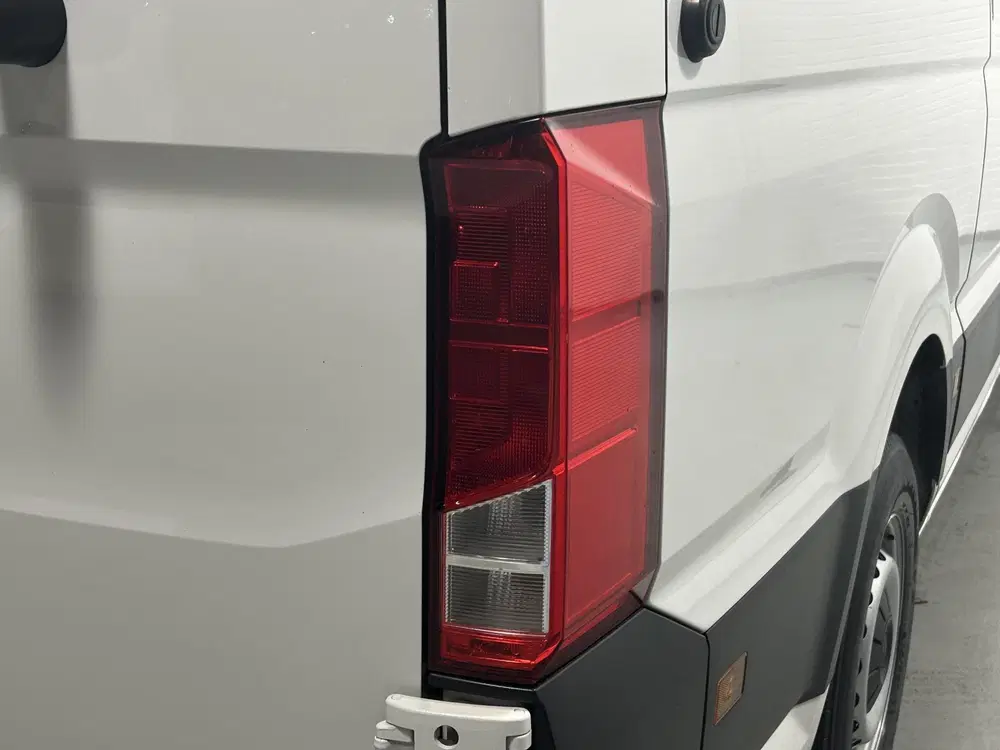 Volkswagen Crafter 2.0 TDI 140 pk L3H3 Navi uit 2019, foto 11