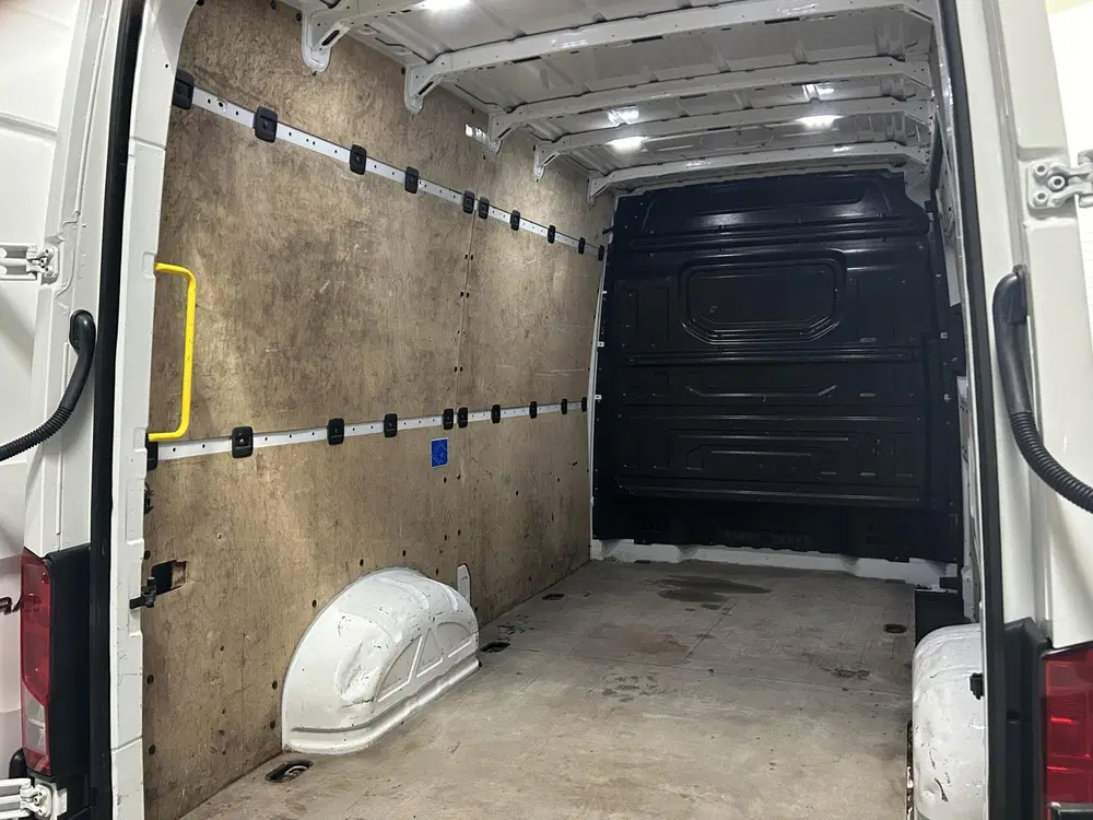 Volkswagen Crafter 2.0 TDI 140 pk L3H3 Navi uit 2019, foto 14