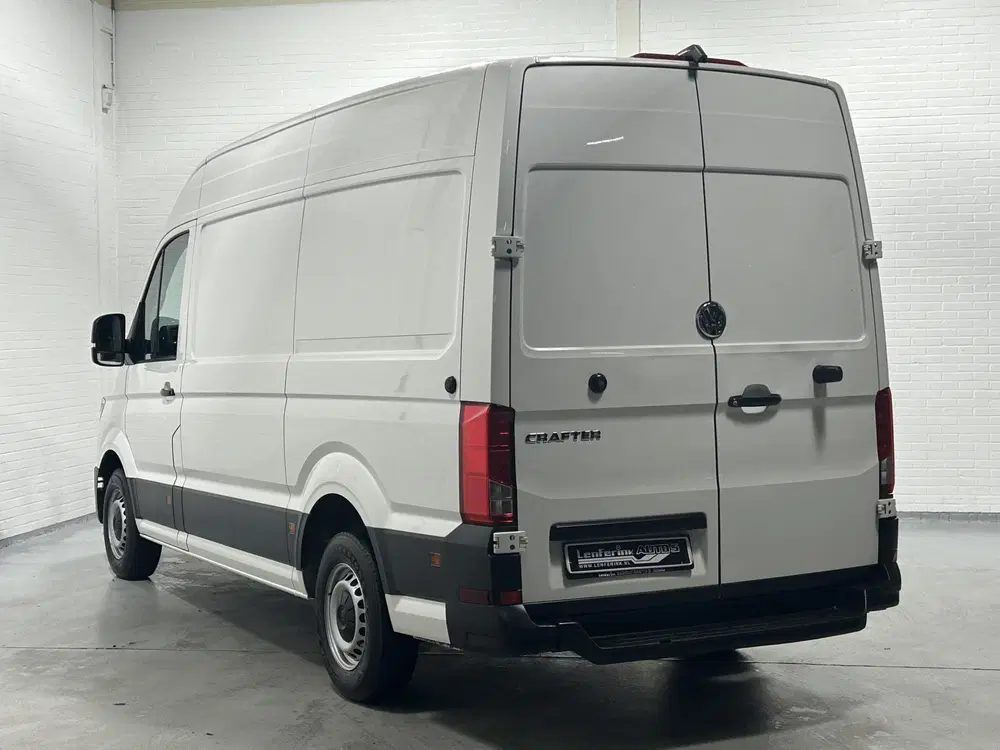 Volkswagen Crafter 2.0 TDI 140 pk L3H3 Navi uit 2019, foto 3