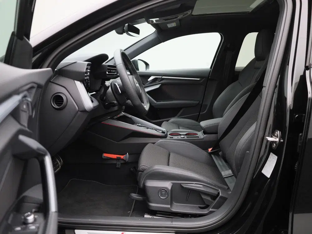 Audi A3 40 TFSI e S edition 204 PK l Demo l Adapti uit 2025, foto 11
