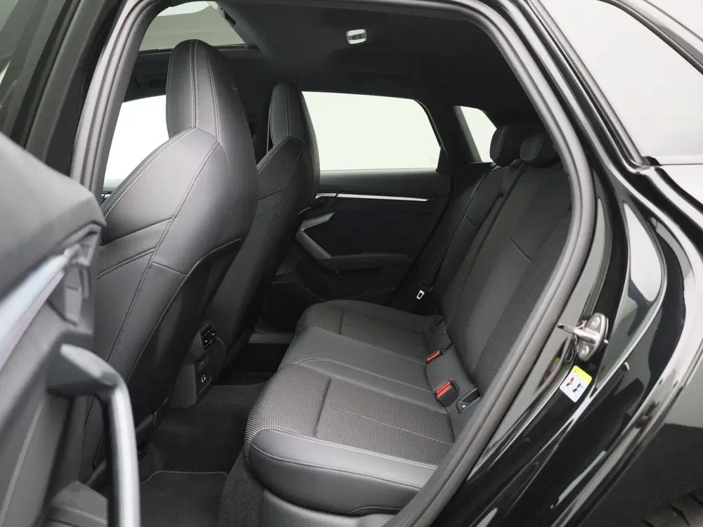 Audi A3 40 TFSI e S edition 204 PK l Demo l Adapti uit 2025, foto 12
