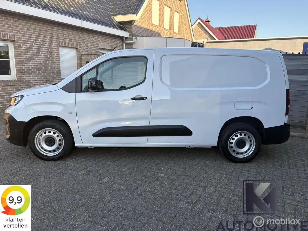 Peugeot Partner 1.5 BlueHDi 130pk L2 Automaat uit 2024, foto 2