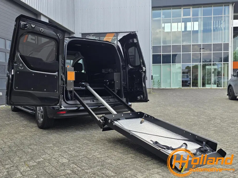 Mercedes-Benz Citan Mercedes Citan bestel 112 CDI L1 Pro uit 2023, foto 3