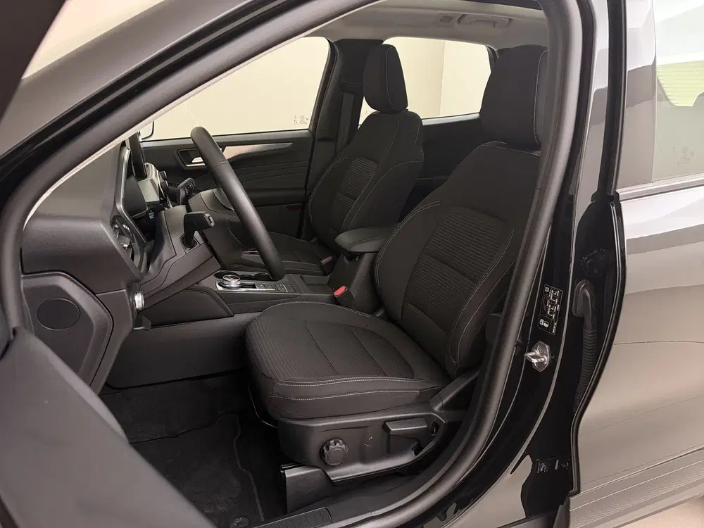 Ford Kuga 2.5 PHEV Titanium I Panoramadak I Adaptive uit 2022, foto 3