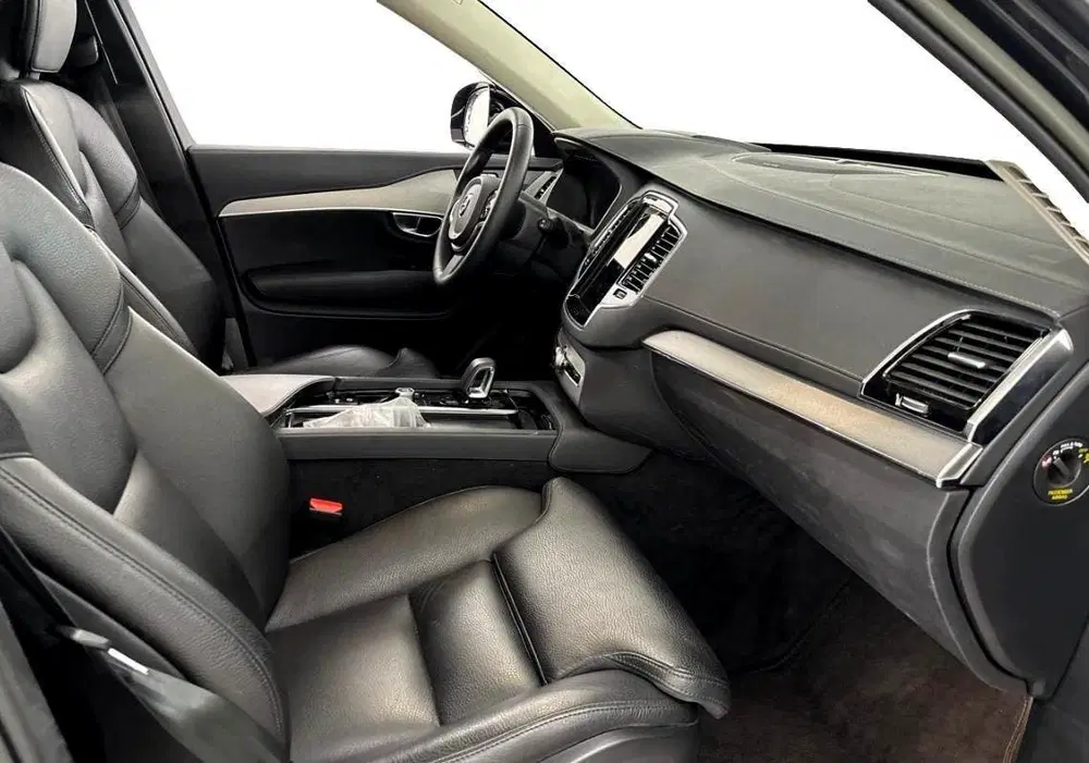 Volvo XC90 2.0 T8 Recharge AWD Ultimate Bright Luchtv uit 2022, foto 4