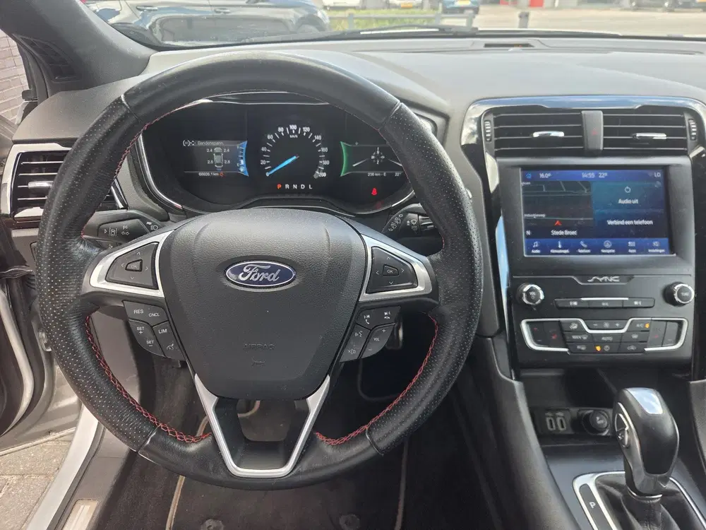 Ford Mondeo 2.0 IVCT HEV ST-Line Automaat uit 2021, foto 11