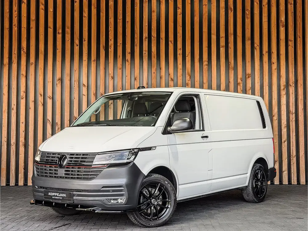 Volkswagen Transporter 2.0 TDI 150PK DSG Bestelwagen L1H1 uit 2023, foto 2