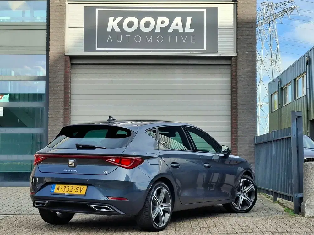 SEAT Leon 1.5 TSI FR Launch Edition uit 2021, foto 2