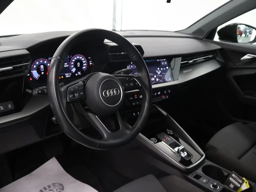Audi A3 35 TFSI S edition uit 2022, foto 7