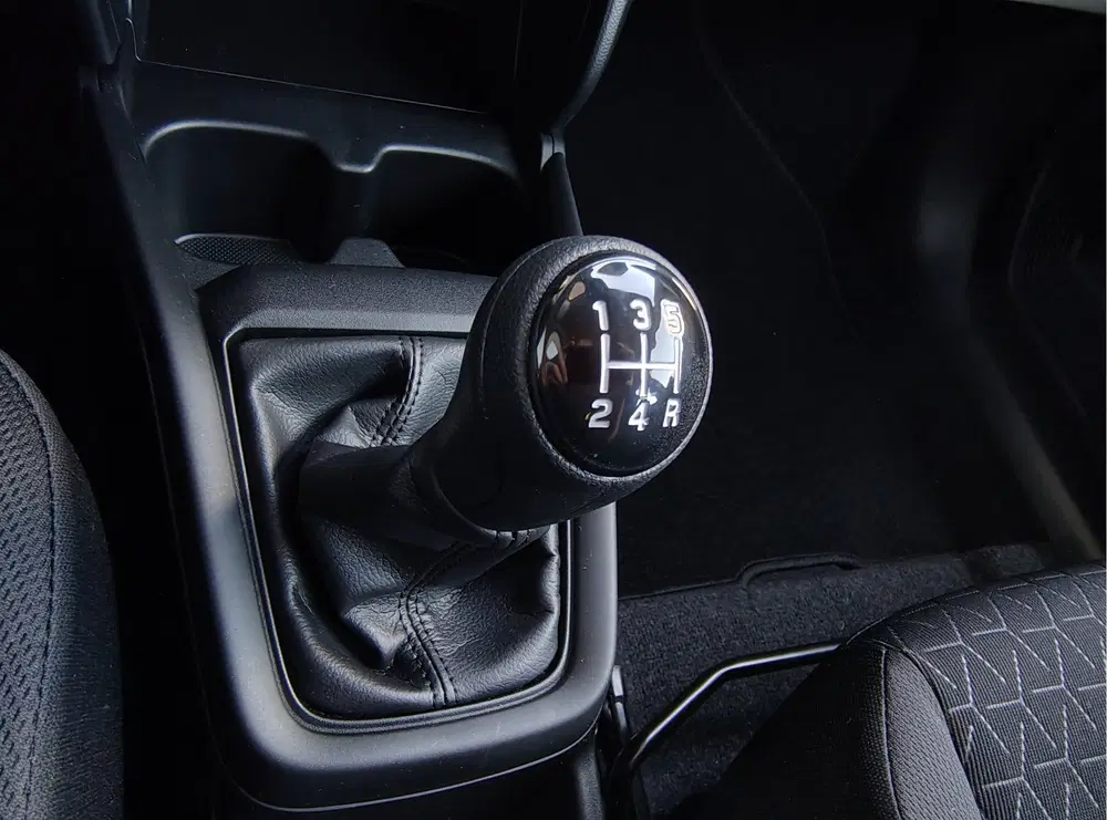 Suzuki Swift 1.2 COMFORT SMART HYBRID uit 2026, foto 15