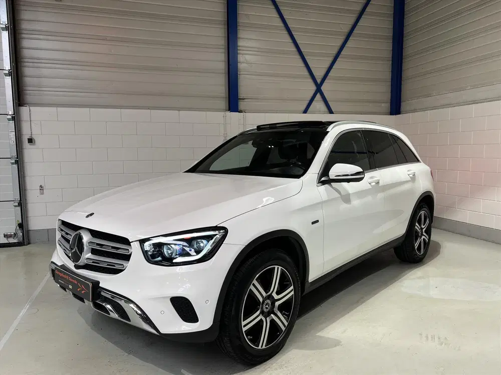 Mercedes-Benz GLC Mercedes GLC-Klasse 300e 320pk 4MATIC 9G P uit 2020, foto 2