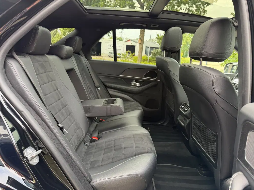 Mercedes-Benz GLE GLE 350 e 4MATIC AMG Panoramadak Trekhaak uit 2020, foto 7