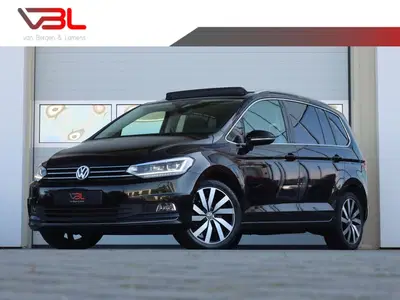 Volkswagen Touran 1.5 TSI 150PK Highline 7persoons uit 2019