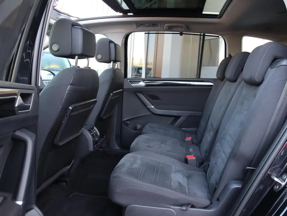 Volkswagen Touran 1.5 TSI 150PK Highline 7persoons uit 2019, foto 6