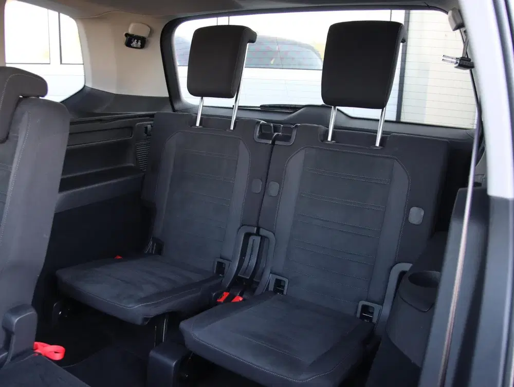 Volkswagen Touran 1.5 TSI 150PK Highline 7persoons uit 2019, foto 7