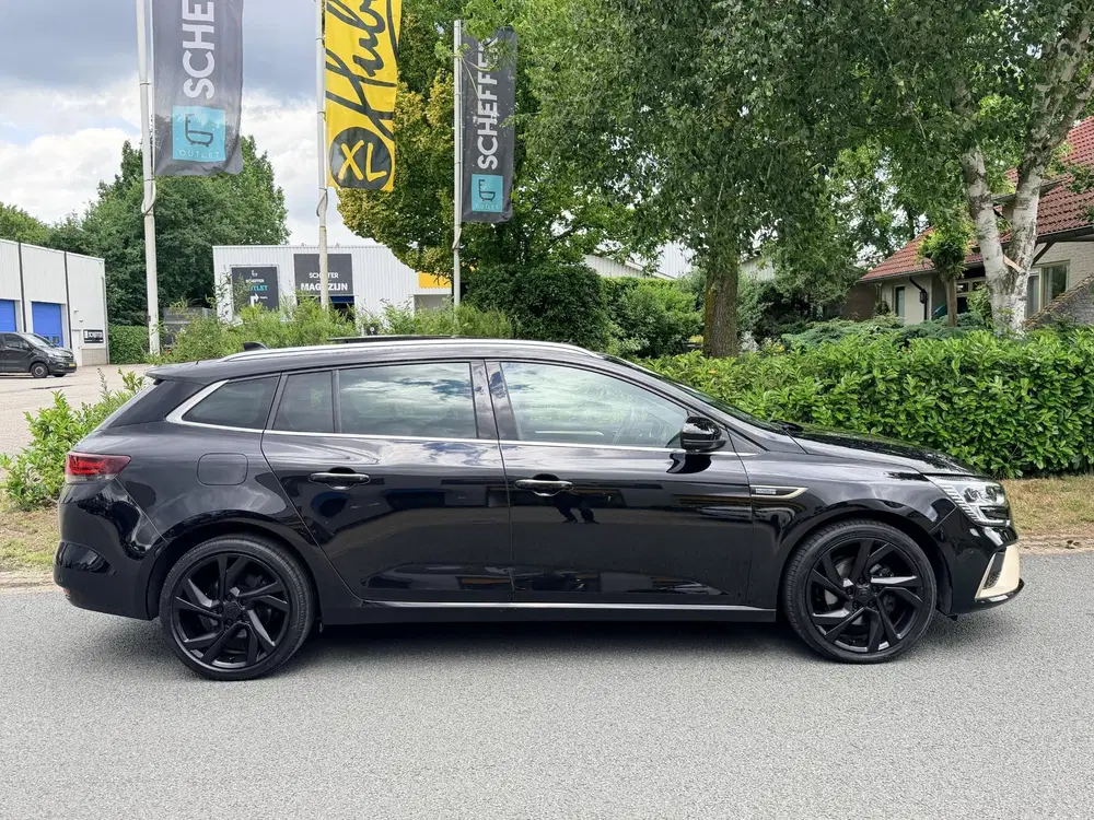 Renault Megane Mégane Estate 1.6 E-Tech Plug-In Hybrid 16 uit 2023, foto 11