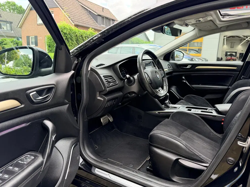 Renault Megane Mégane Estate 1.6 E-Tech Plug-In Hybrid 16 uit 2023, foto 13
