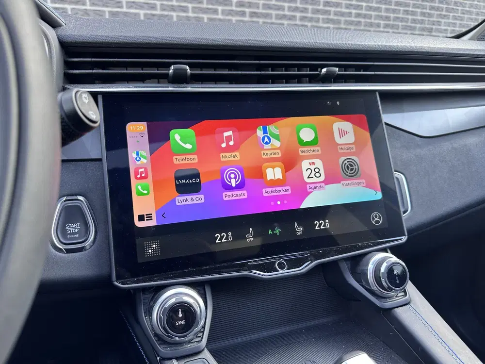 Lynk & Co 01 1.5 uit 2023, foto 3