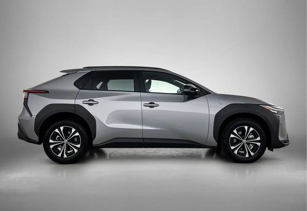 Toyota bZ4X Dynamic 71 kWh uit 2025, foto 12