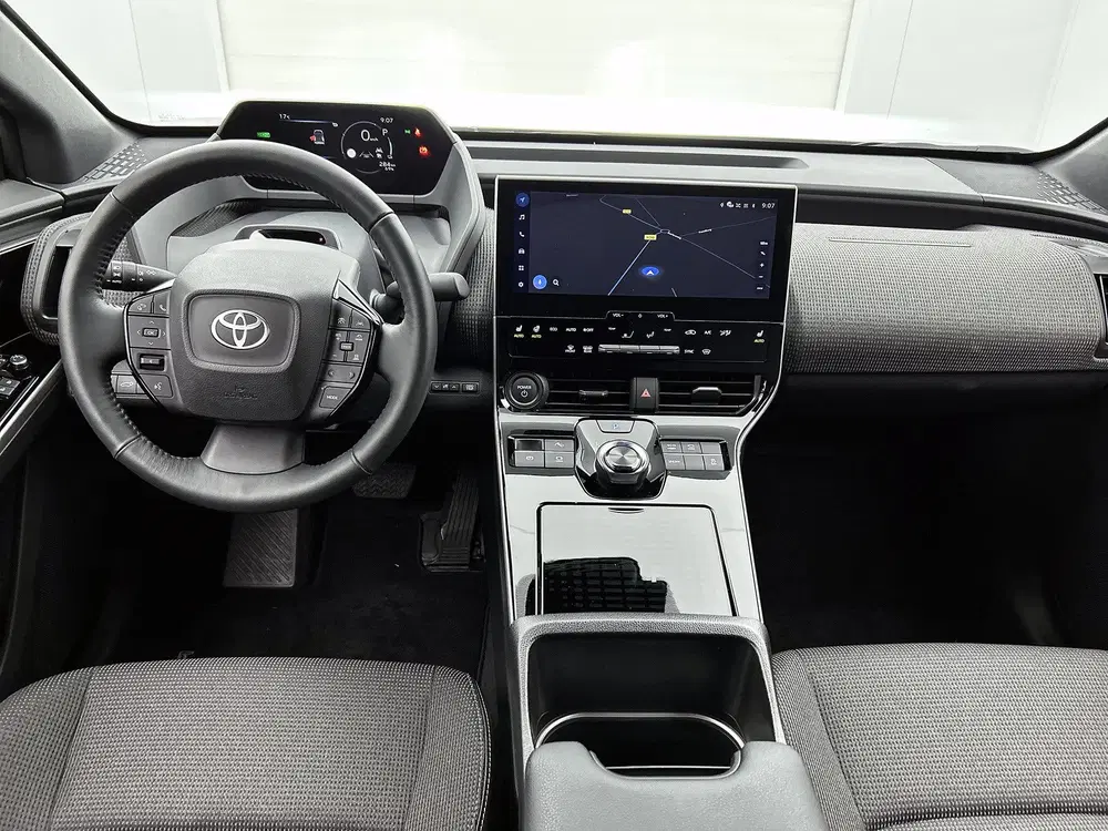 Toyota bZ4X Dynamic 71 kWh uit 2025, foto 4