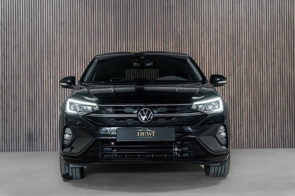 Volkswagen Taigo 1.5 TSI R-Line DSG PANO LED Keyless uit 2023, foto 4