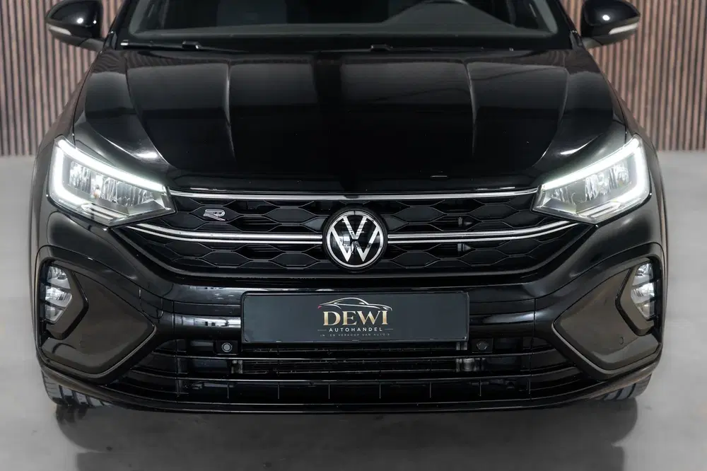 Volkswagen Taigo 1.5 TSI R-Line DSG PANO LED Keyless uit 2023, foto 5