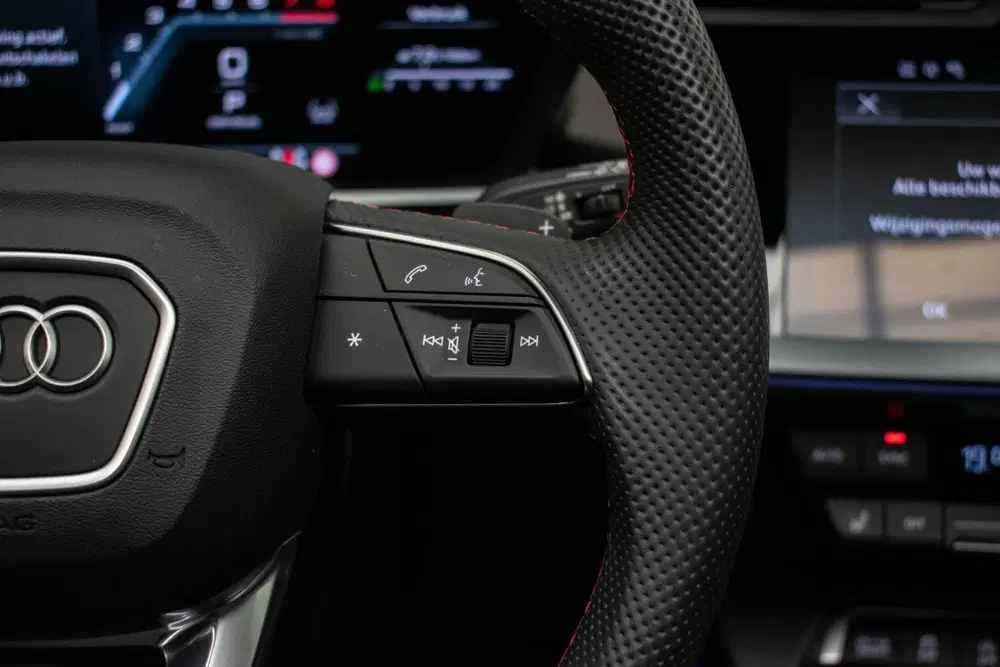 Audi A3 35 TFSI S edition uit 2024, foto 15