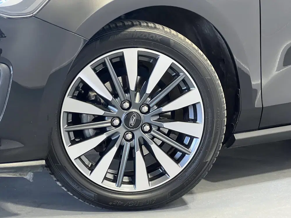 Ford Focus 1.0 EcoBoost Hybrid Titanium X uit 2023, foto 3