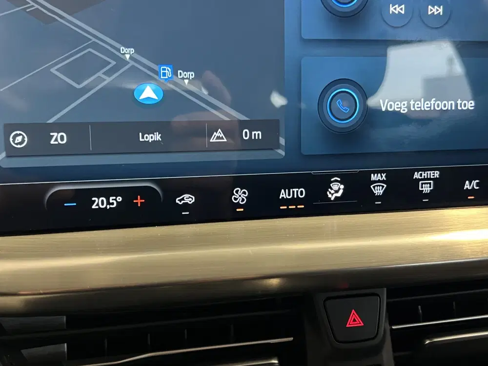 Ford Focus 1.0 EcoBoost Hybrid Titanium X uit 2023, foto 8