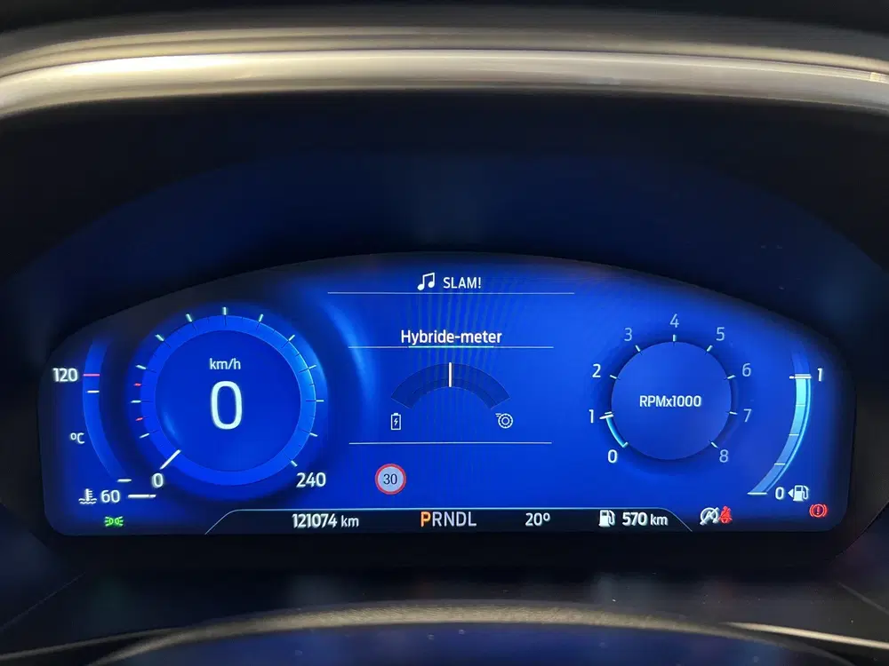 Ford Focus 1.0 EcoBoost Hybrid Titanium X uit 2023, foto 9