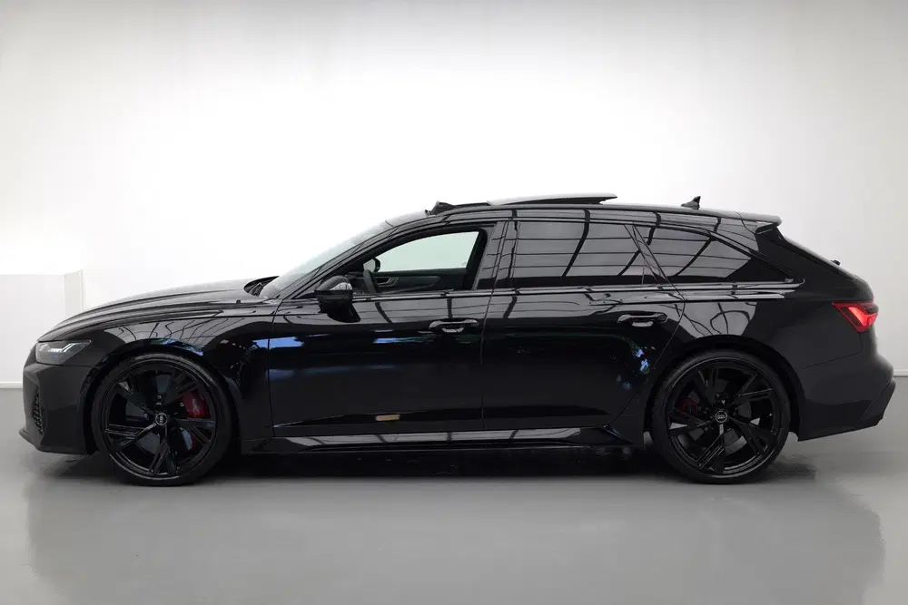 Audi RS6 TFSI 4.0 quattro uit 2020, foto 2