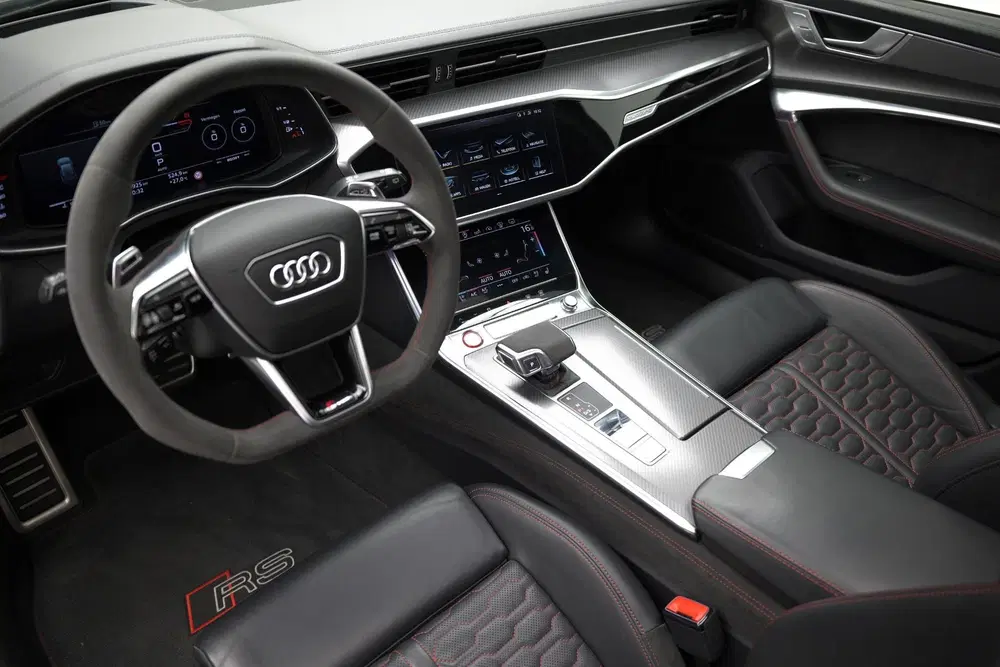 Audi RS6 TFSI 4.0 quattro uit 2020, foto 5