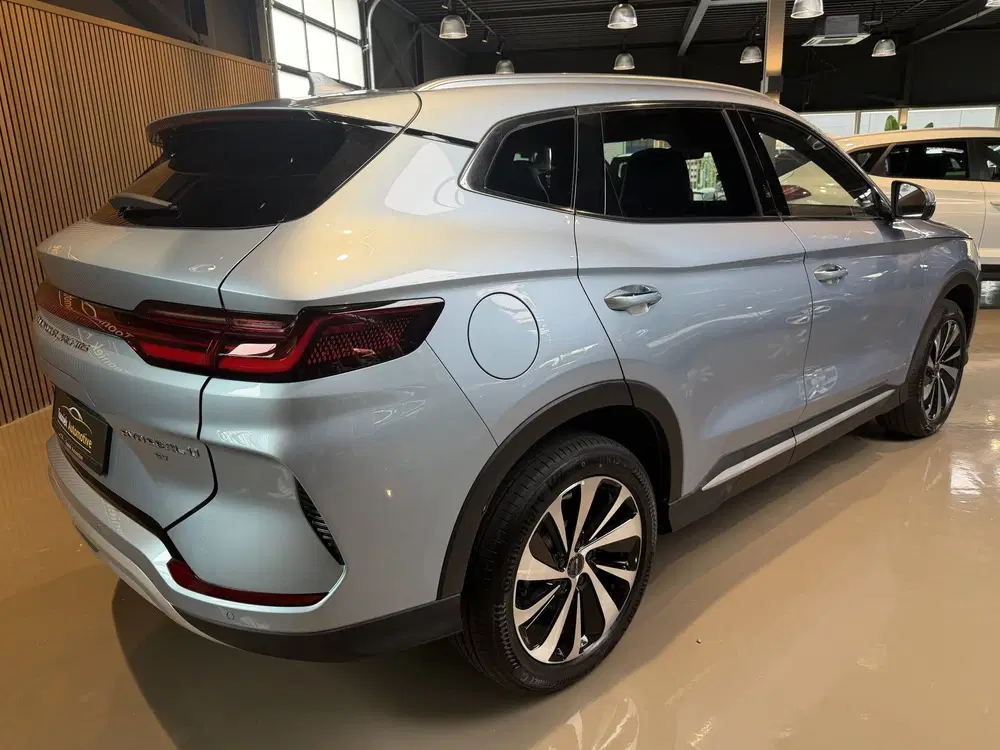 BYD Seal U BOOST PHEV uit 2026, foto 3