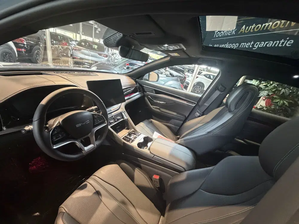 BYD Seal U BOOST PHEV uit 2026, foto 9