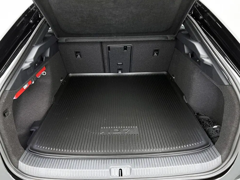 Volkswagen ID.7 Limited Edition Plus 77 kWh uit 2026, foto 15