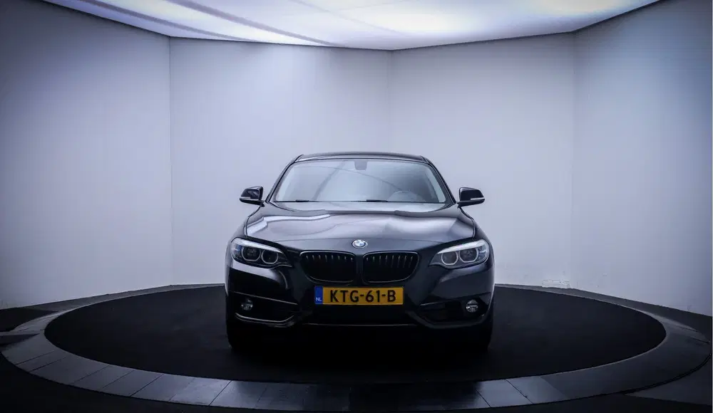 BMW 2-serie 2 Serie Coupé 218iA SPORTLINE FULL LED uit 2020, foto 2
