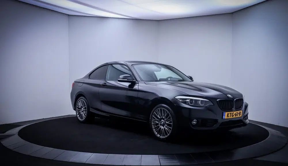 BMW 2-serie 2 Serie Coupé 218iA SPORTLINE FULL LED uit 2020, foto 3