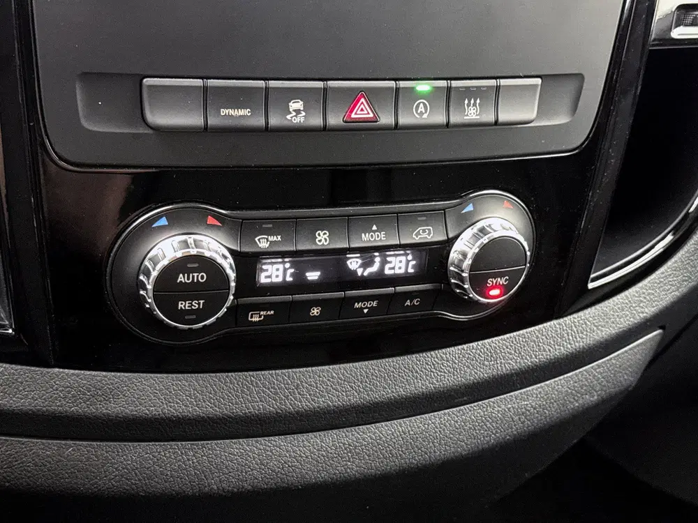 Mercedes-Benz Vito 119 CDI Lang Led Distronic Stoelverwarmin uit 2022, foto 15
