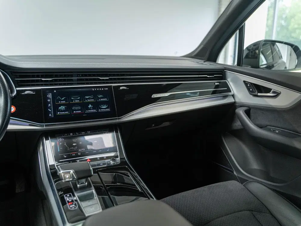 Audi Q7 55 TFSI e quattro Pro Line S Panodak camer uit 2022, foto 14